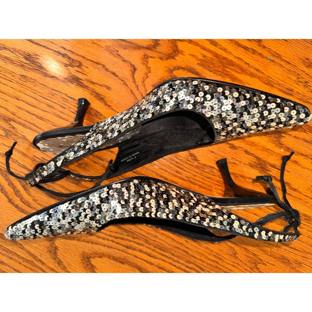 Beverly Feldman Sequined Slingback Heels Women's Size 7 Black Silver Sparkle